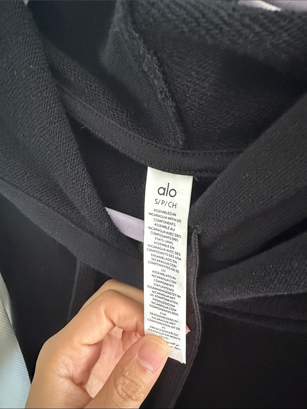 Women's Sweater Subcategory Classification - Picture 5 of 5